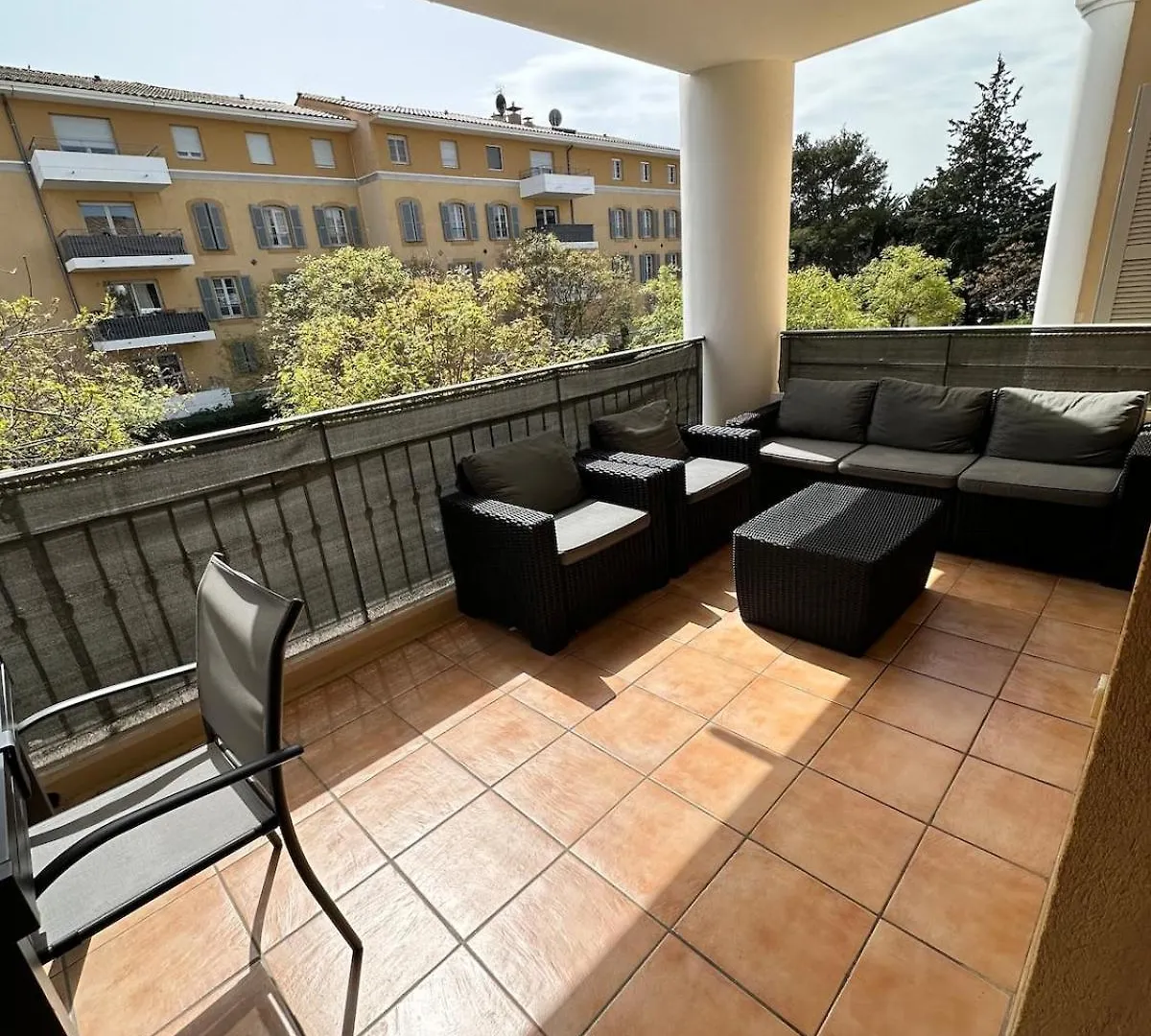 Appartement Calme Et Spacieux A Aix En Provence Aix-en-Provence